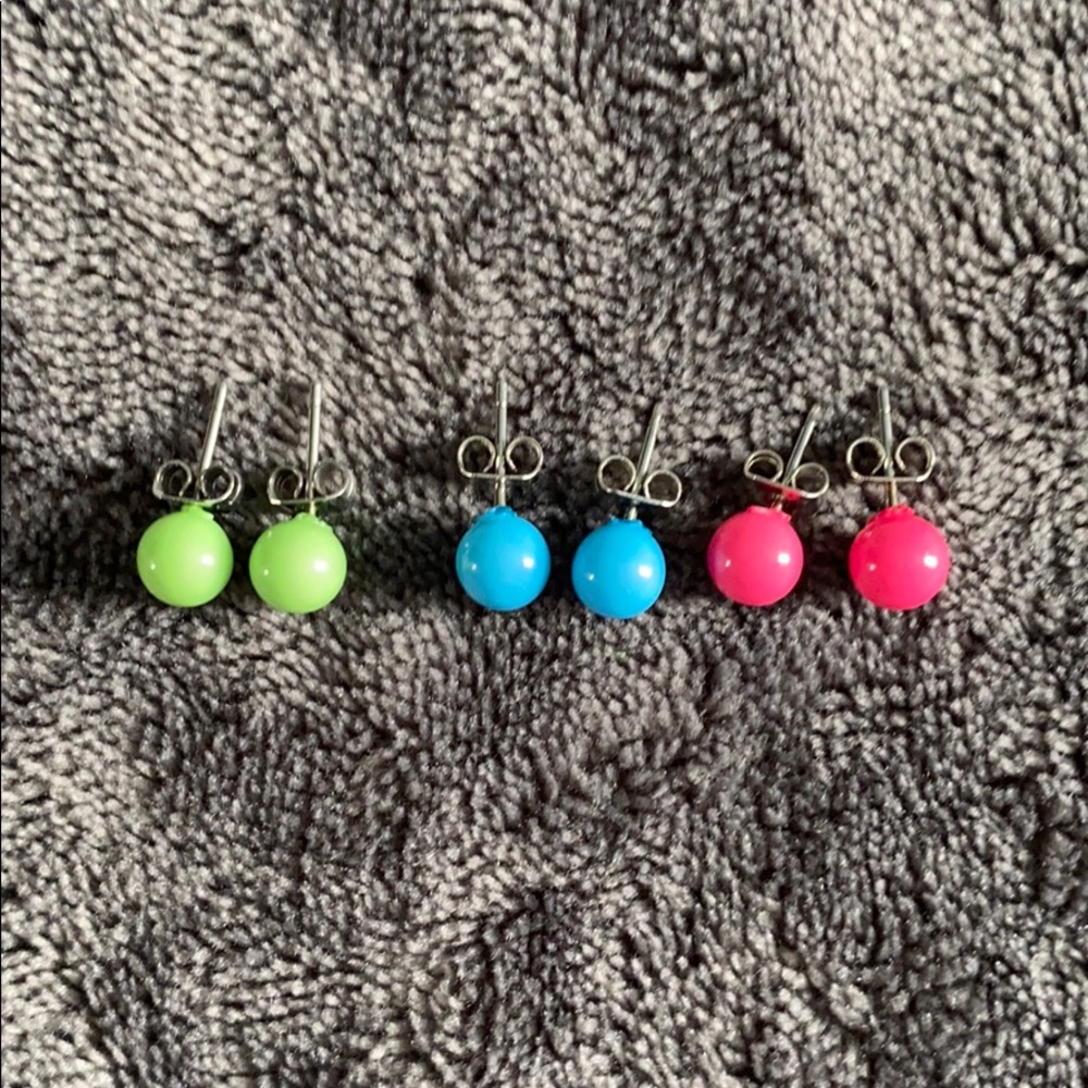 Separate Color Earring Orbs